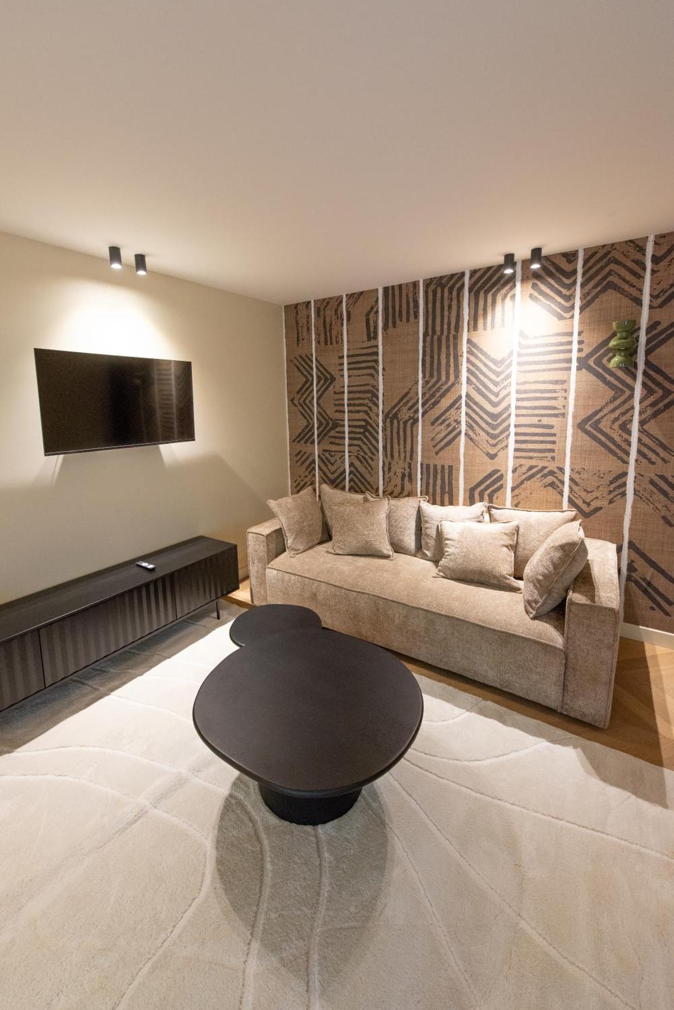 Basfroi Cosy 2 Apartment